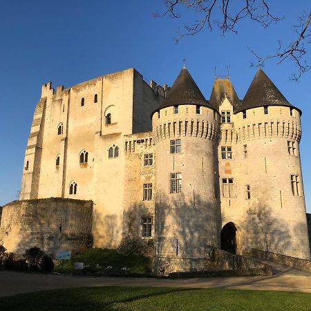 Les Marches Du Chateau - Gite Centre De Nogent-Le-Rotrou Zewnętrze zdjęcie